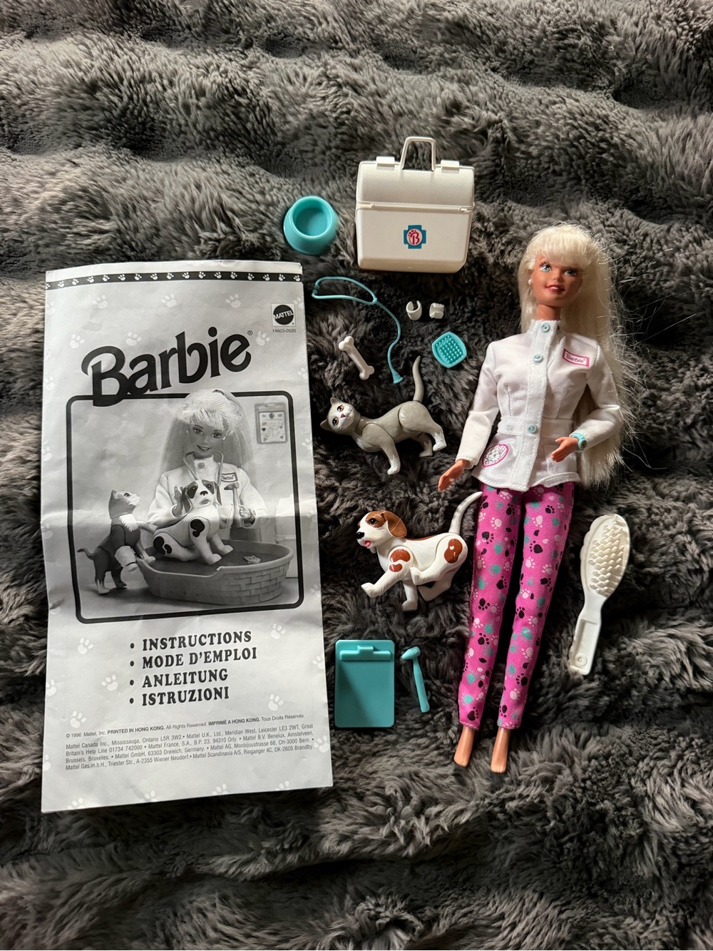 Vintage Barbie Pet Doctor & Accessories 1996